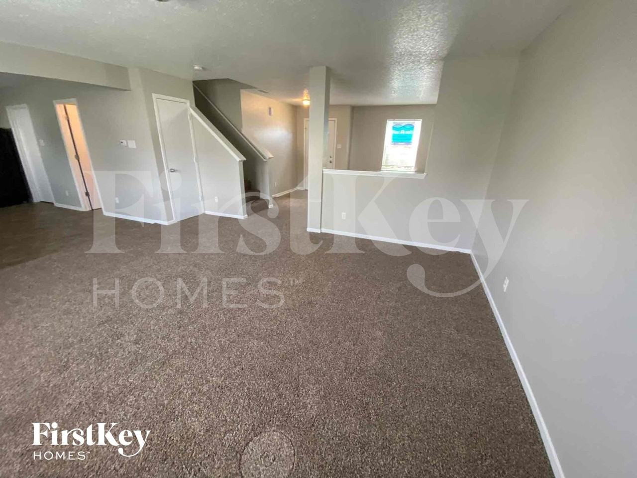 8854 Youngs Creek Ln - Photo 3 of 11