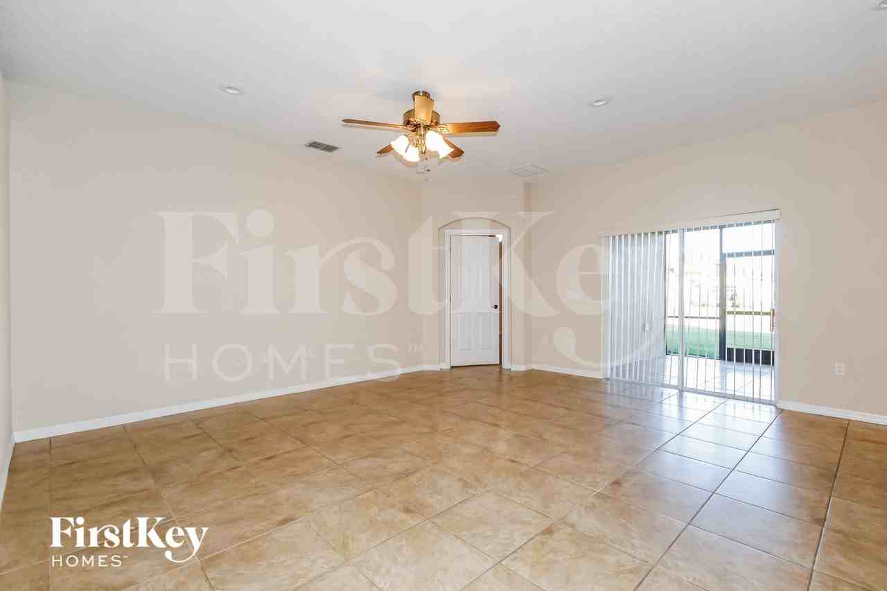 6850 Eagle Ridge Loop - Photo 5 of 16