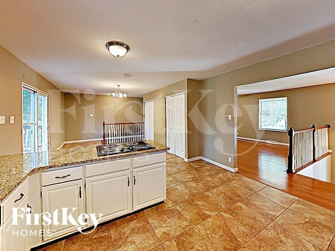 6 Rouen Ct - Photo 6 of 17