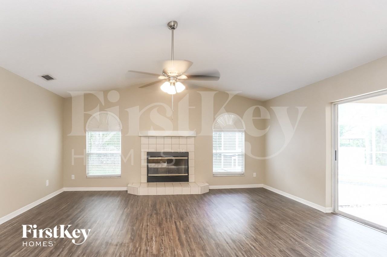 4411 Blantyre Pl - Photo 2 of 15