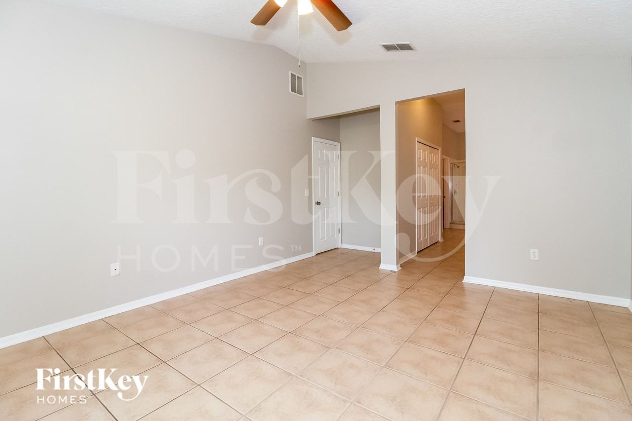 3924 Benson Park Blvd - Photo 3 of 16