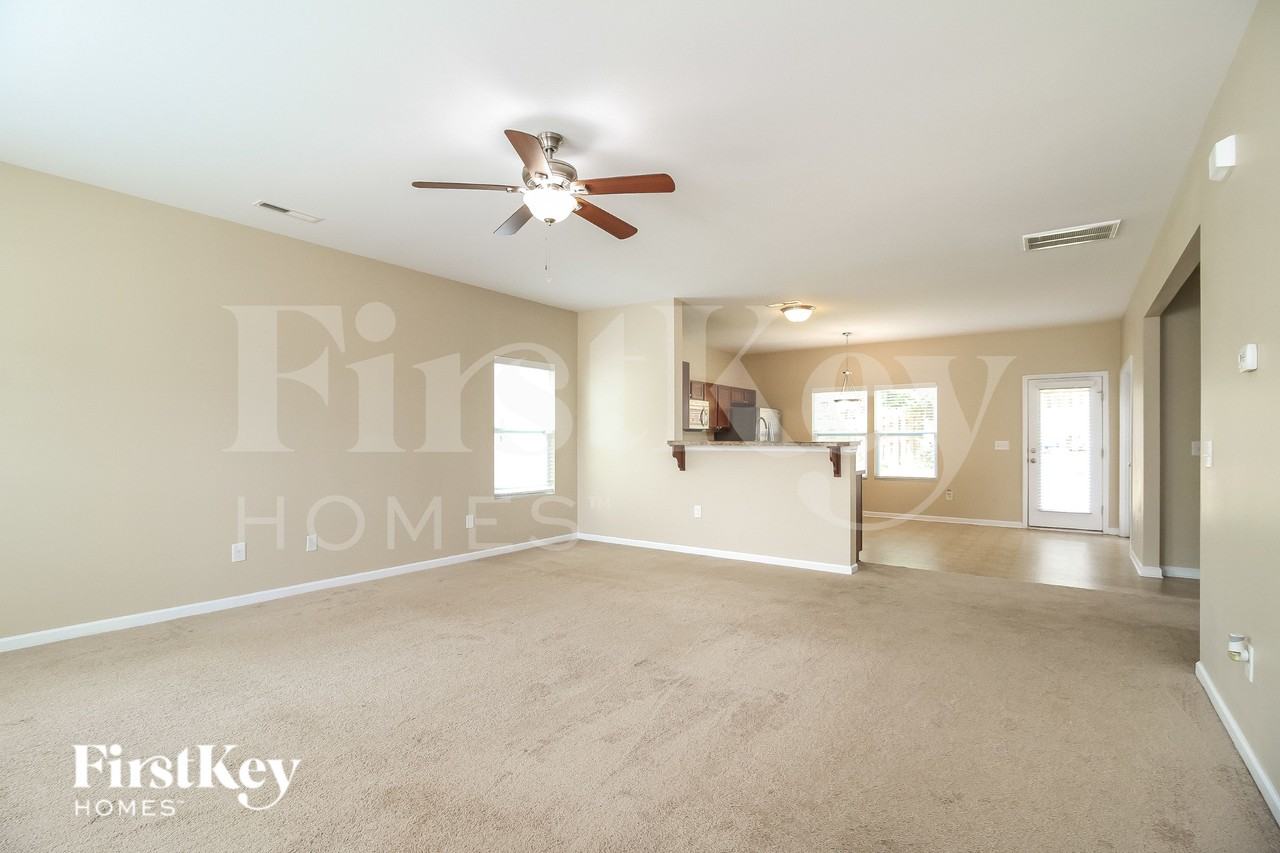 383 Inlet Place Dr - Photo 5 of 16