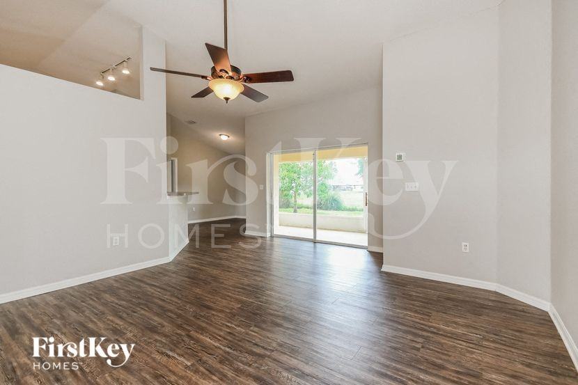 316 Drum Ln - Photo 3 of 16