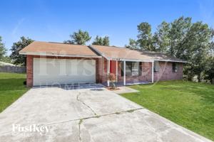 featured image of 2084 Everest St