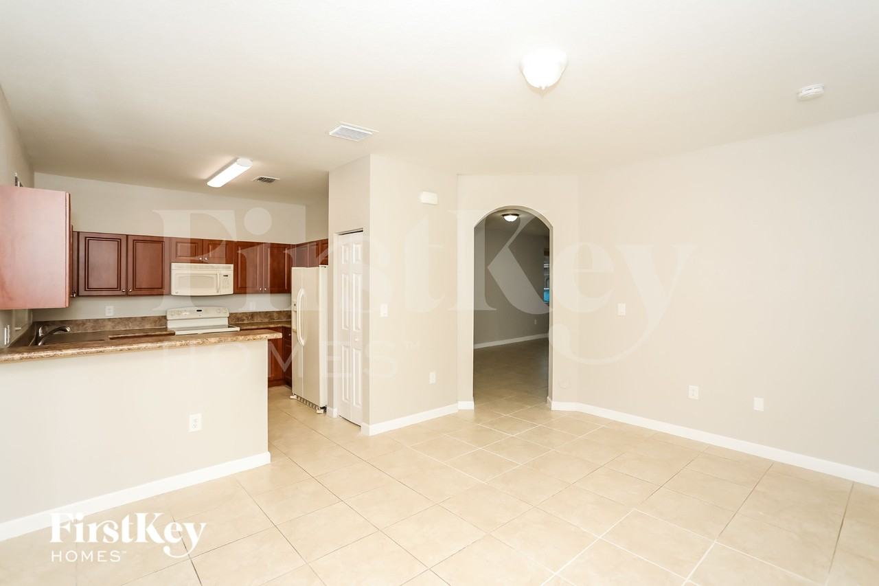 13090 Swterrace - Photo 5 of 16