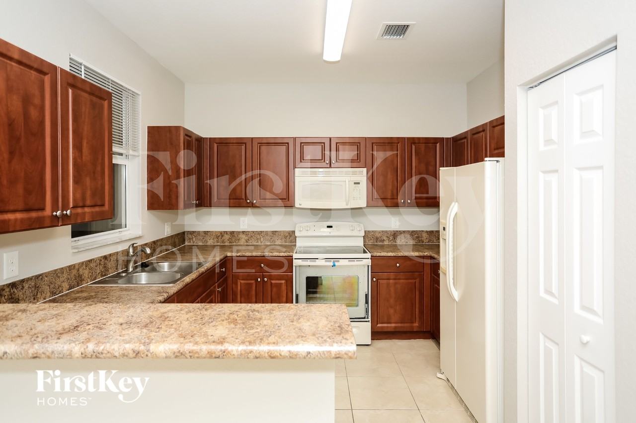 13090 Swterrace - Photo 6 of 16