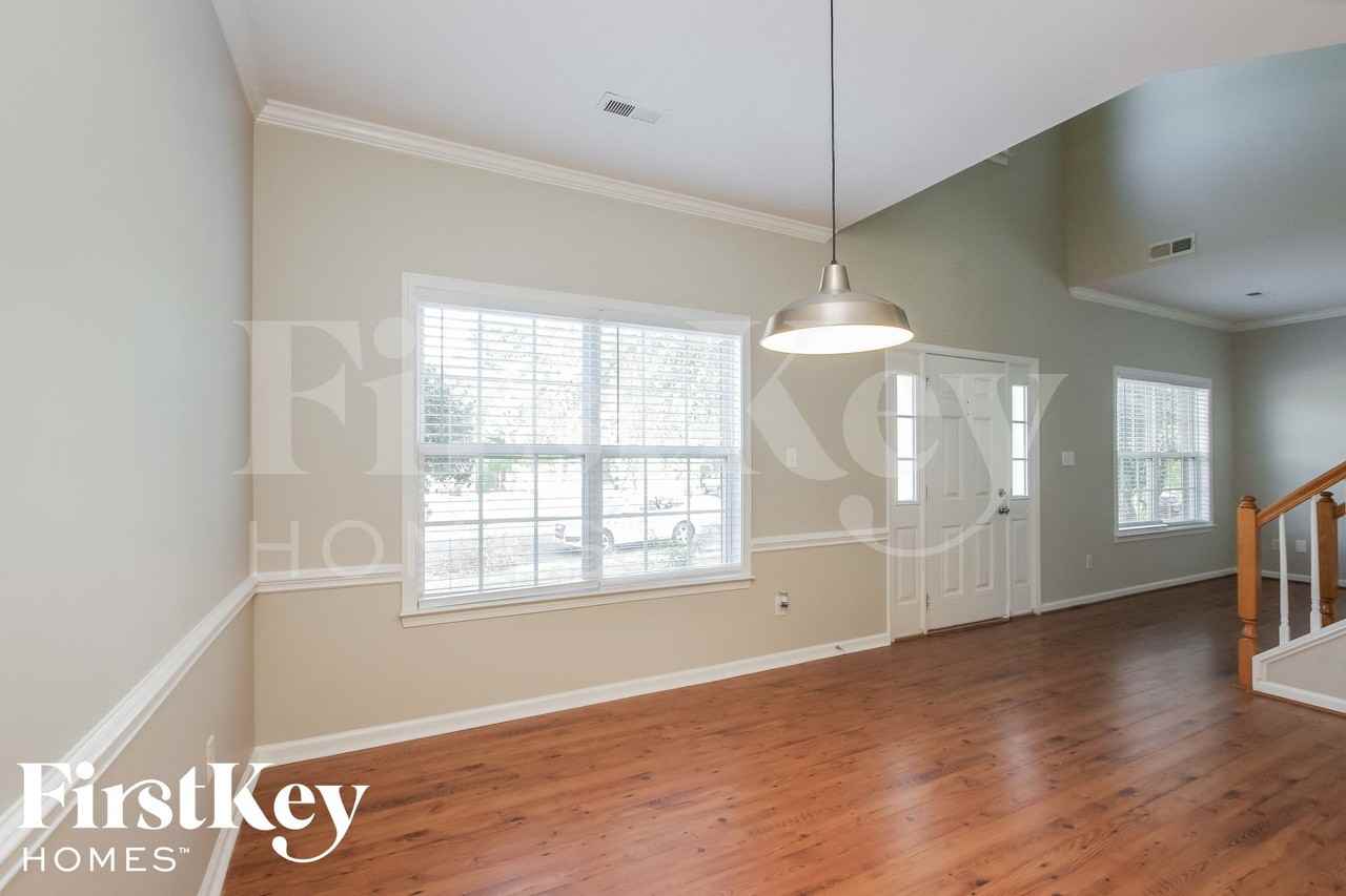 11735 Hawick Valley Ln - Photo 4 of 15