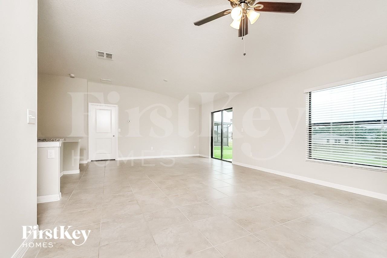 10104 Rose Petal Pl - Photo 3 of 17
