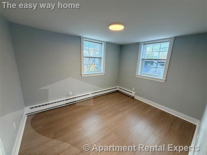132 Sherman St #6 - Photo 5 of 9