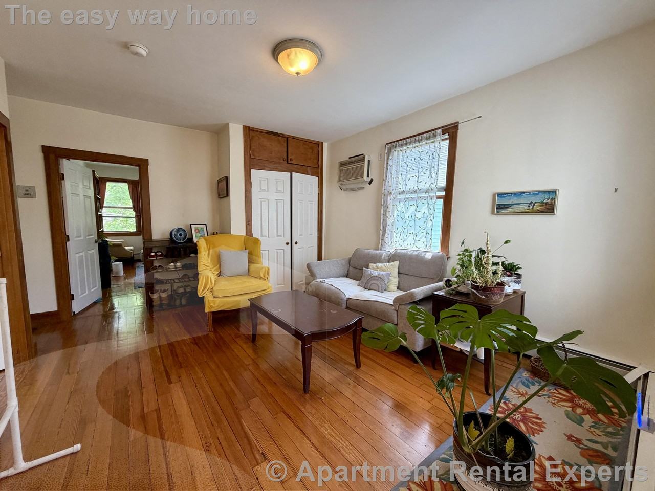 359 Columbia St #2