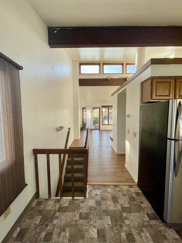 612 E 9th Ave #1 - Photo 2 of 13