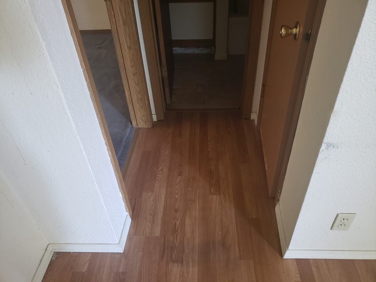225 S Dearborn Rd #4 - Photo 4 of 6
