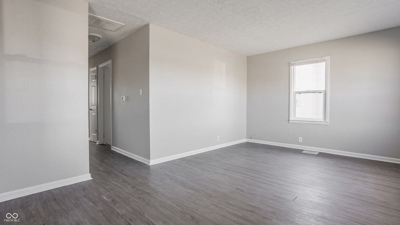 4309 Ralston Ave - Photo 3 of 17