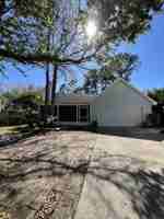 featured image of 104 Adams Ct