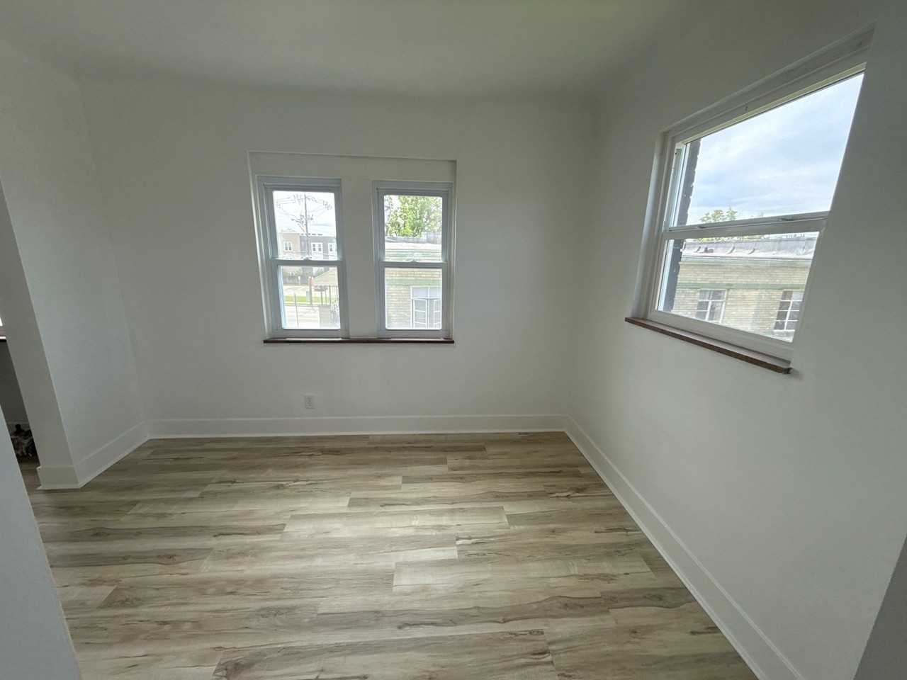 7209 Brookcrest Dr #2 - Photo 4 of 13