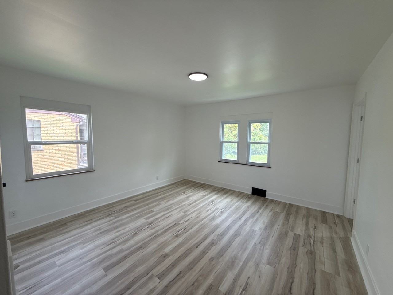 7209 Brookcrest Dr #2 - Photo 5 of 13