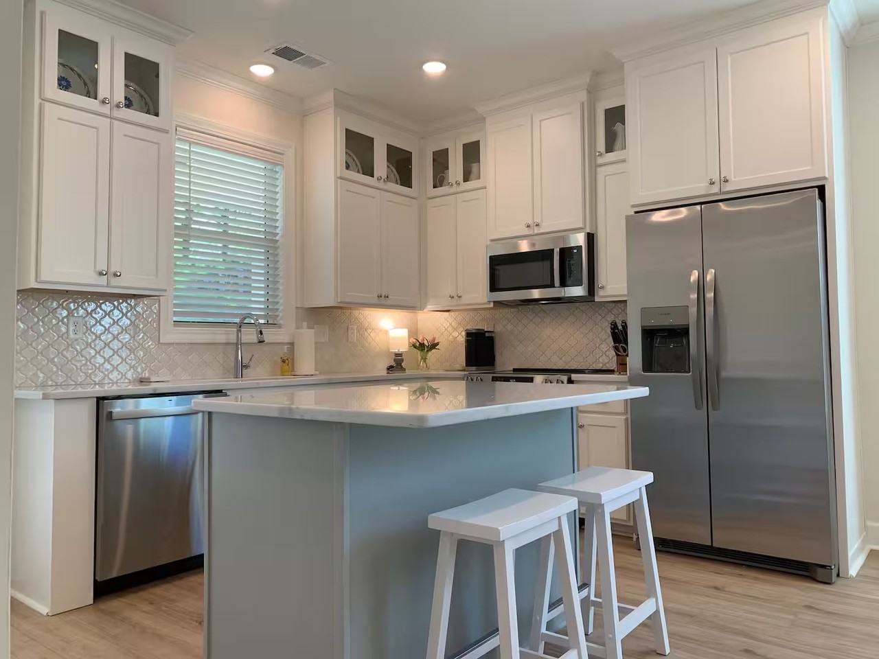2159 Timberlane St - Photo 2 of 5