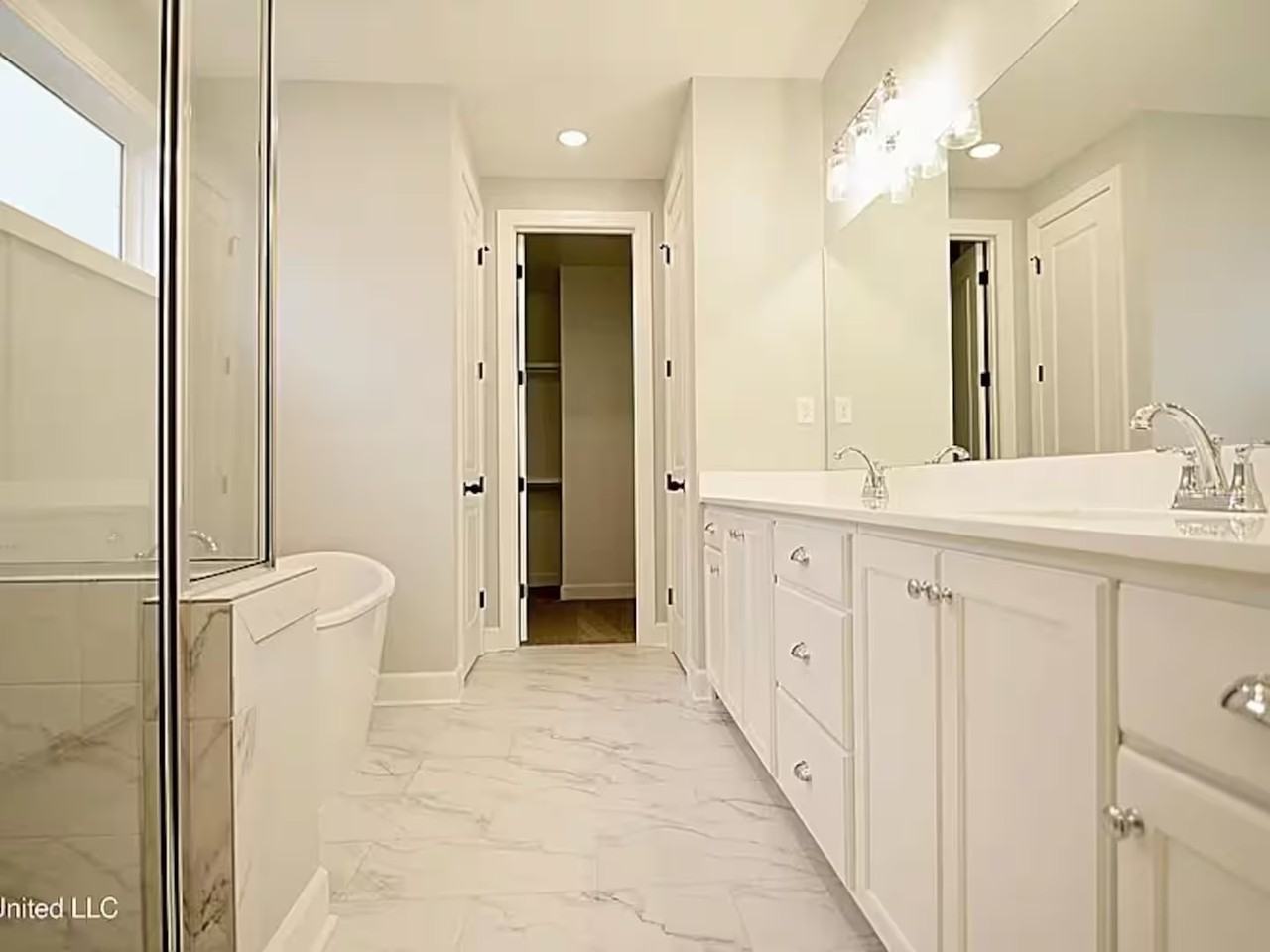2159 Timberlane St - Photo 3 of 5