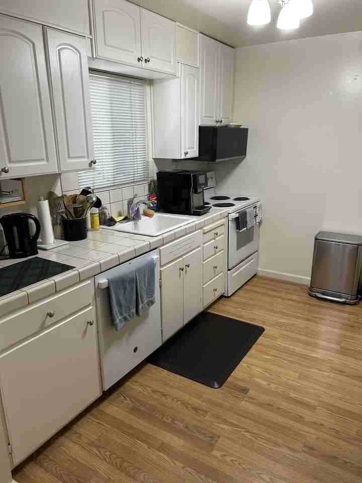 160 Towne Ter #2 - Photo 4 of 10