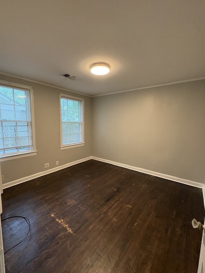 18 Oak Forest Dr - Photo 4 of 8