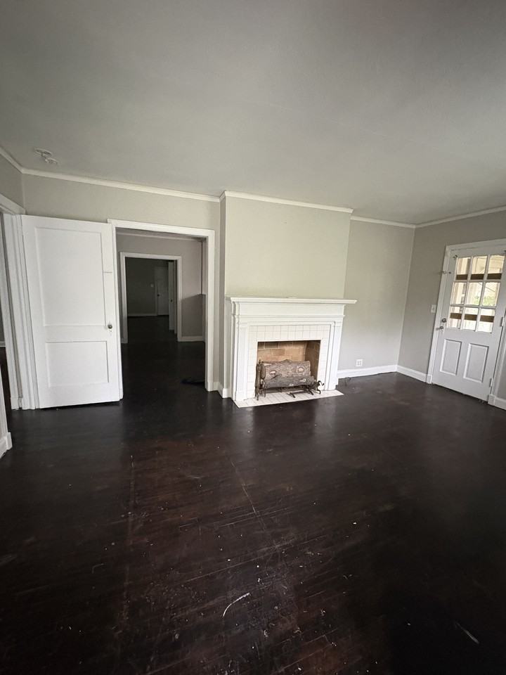 18 Oak Forest Dr - Photo 7 of 8