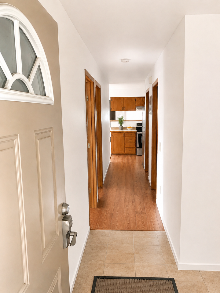 3131 Lark St #4 - Photo 6 of 10