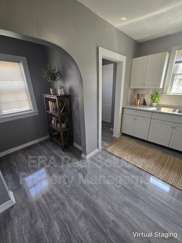 852 Fairwood Ave - Photo 2 of 14