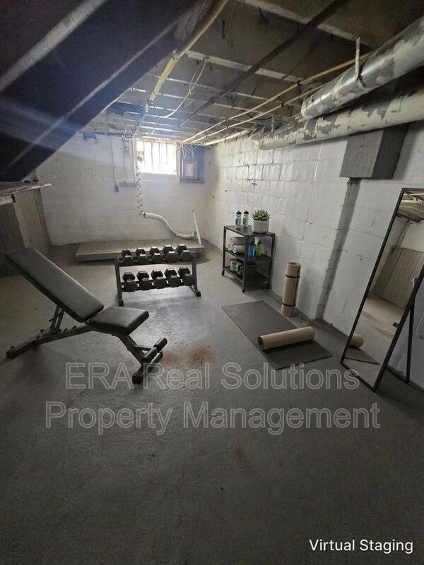852 Fairwood Ave - Photo 4 of 14