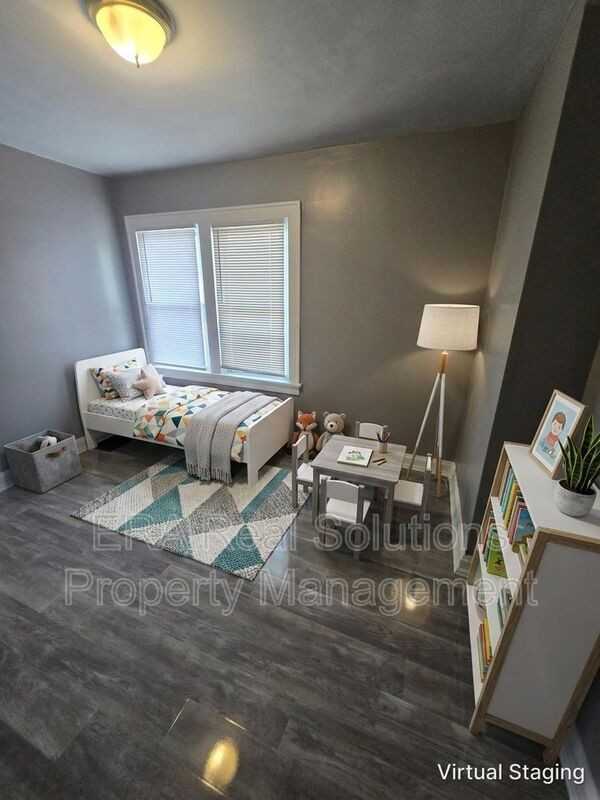852 Fairwood Ave - Photo 5 of 14