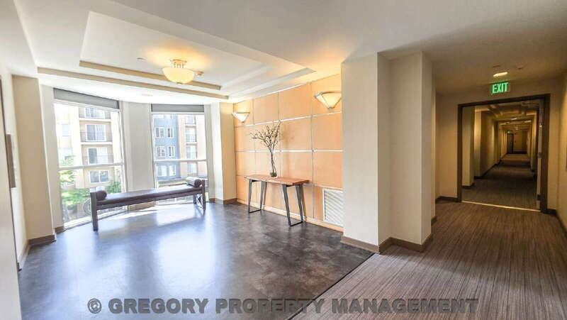925 110th Ave Ne #306 - Photo 5 of 33