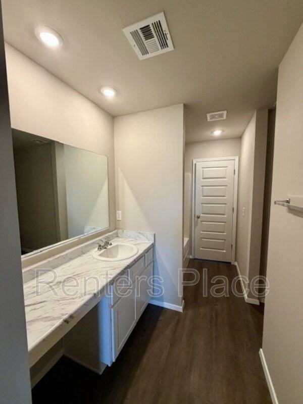16216 S 88th East Ave - Photo 6 of 21
