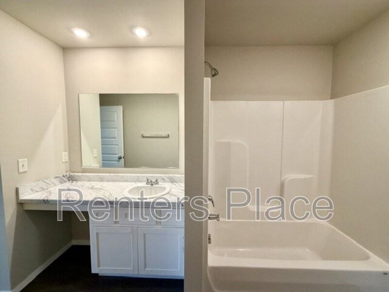 16216 S 88th East Ave - Photo 7 of 21