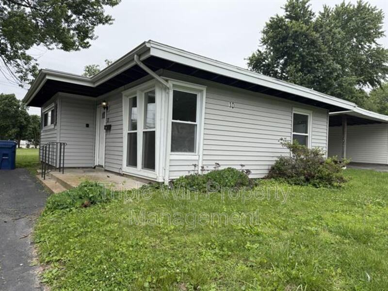 10 Saint Celeste Dr - Photo 2 of 7