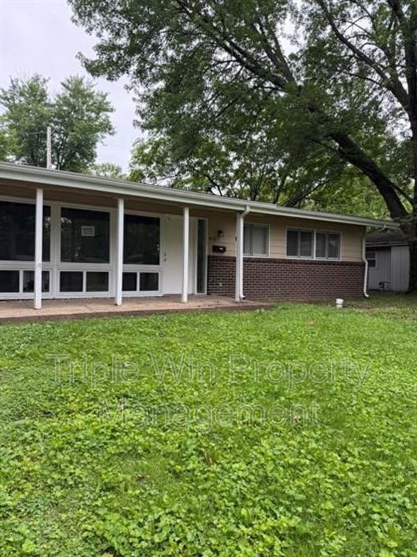 410 Ridge Dr - Photo 6 of 27