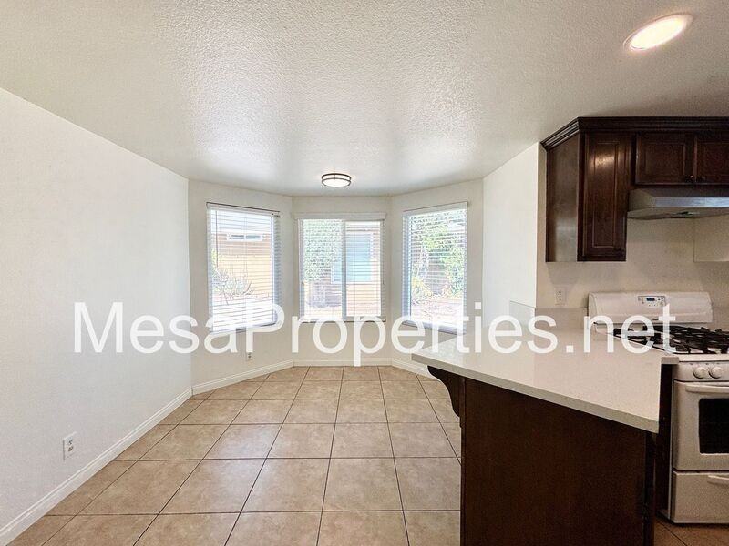 16461 Spruce St #A - Photo 7 of 24