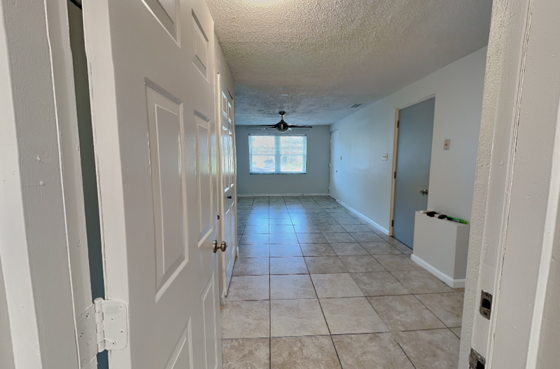 3619 W Cass St #B - Photo 6 of 8