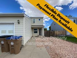 featured image of 929 Palmer Dr