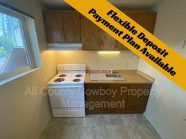 featured image of 1314 E Gibbon St #E14