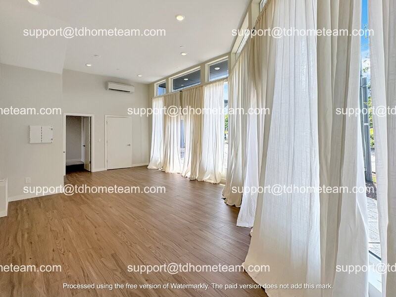 7118 Beacon Ave S #B - Photo 5 of 18