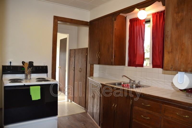 3514 N Edgerton Rd - Photo 4 of 10