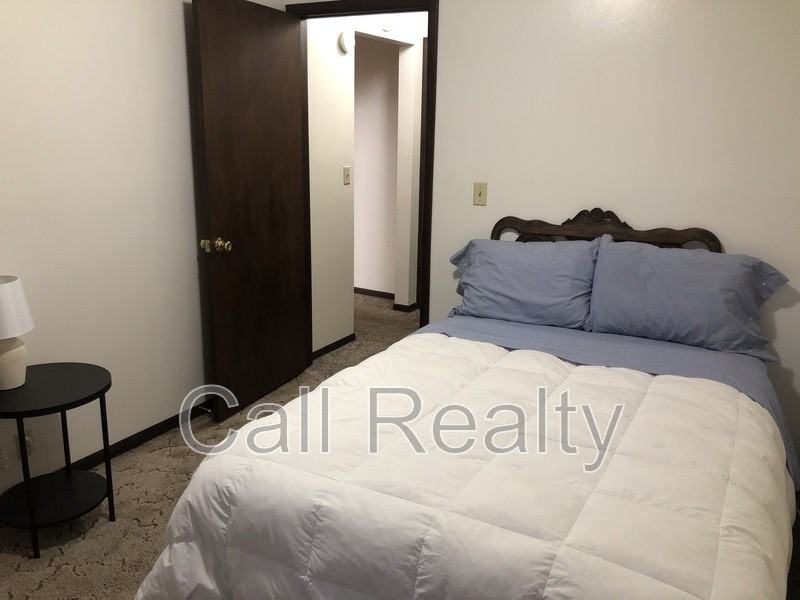3514 N Edgerton Rd - Photo 6 of 10