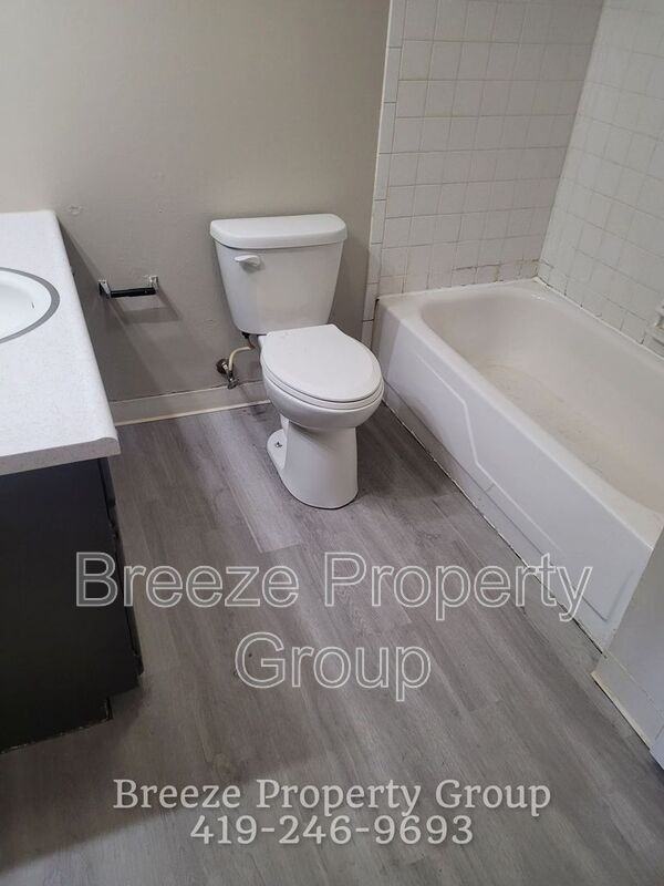 5339 Secor Rd #5339-205 - Photo 6 of 7