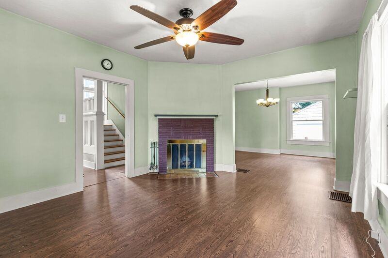 6933 N Interstate Ave - Photo 2 of 25