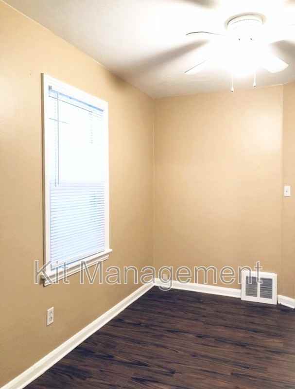 1338 Crestwood Rd - Photo 6 of 12