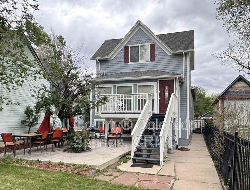 2126 W Kiowa St