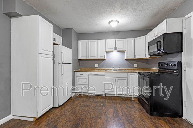 7719 E 112th Ter - Photo 5 of 13