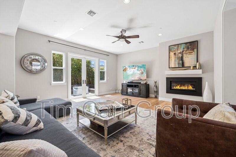 268 Palmer St - Photo 2 of 20