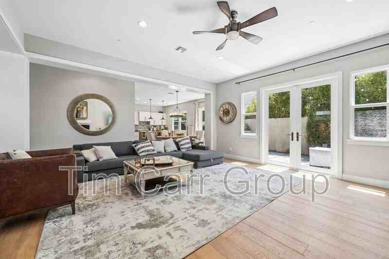 268 Palmer St - Photo 3 of 20