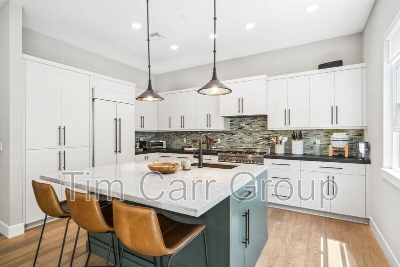 268 Palmer St - Photo 6 of 20