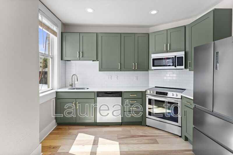 90 N Washington St #2 - Photo 4 of 19